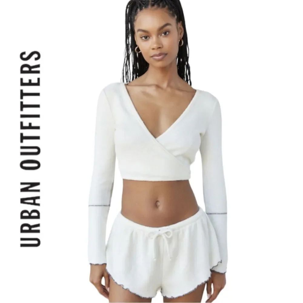 UO URBAN OUTFITTERS Out From Under Jorja Ivory Cozy Wrap Top & Short Set NEW M L